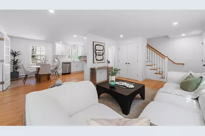 22 Park St #B, Wakefield, MA 01880 - Photo 7