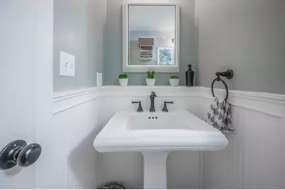 42 Kensington Rd, Weymouth, MA 02188 - Photo 13
