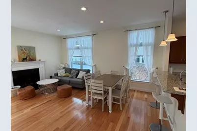 33 Boardwalk Dr #33, Andover, MA 01810 - Photo 3
