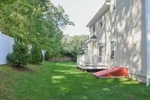 33 Boardwalk Dr, Andover, MA 01810 - Photo 27