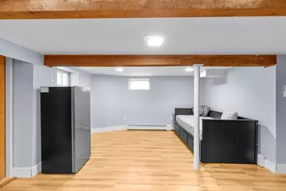 42 Wood St, Woburn, MA 01801 - Photo 31