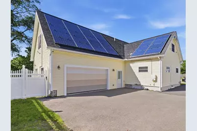 53 Willard St, Ayer, MA 01432 - Photo 3