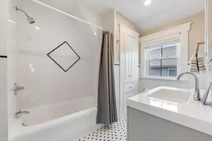 8 Riverside Ave, Gloucester, MA 01930 - Photo 21