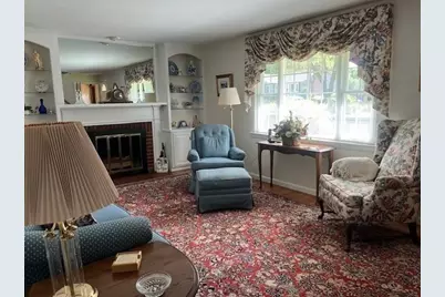 43 Pine Hill Rd, Springfield, MA 01118 - Photo 11