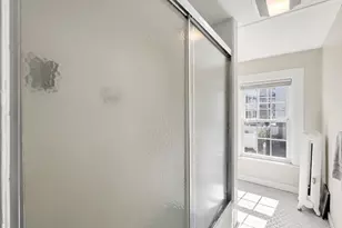 40 Victory Rd, Boston, MA 02122 - Photo 17