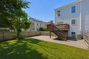 26 Oakwood St, Boston, MA 02136 - Photo 27