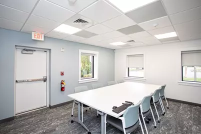54 County St, Somerset, MA 02726 - Photo 15