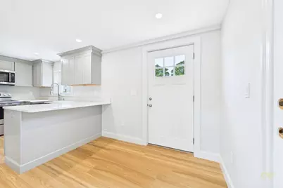 267 Bakerville Rd, Dartmouth, MA 02748 - Photo 9