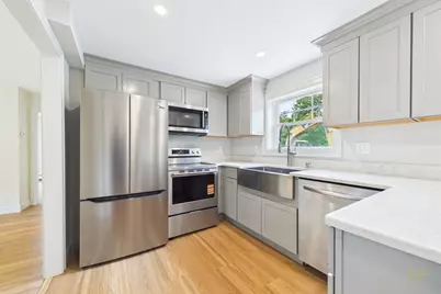 267 Bakerville Rd, Dartmouth, MA 02748 - Photo 5