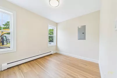 267 Bakerville Rd, Dartmouth, MA 02748 - Photo 13