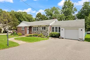 178 Webster St, Needham, MA 02494 - Photo 17