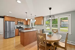 178 Webster St, Needham, MA 02494 - Photo 3