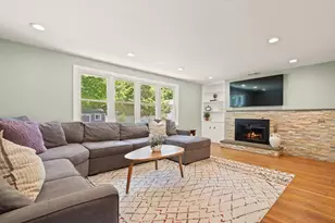 178 Webster St, Needham, MA 02494 - Photo 9