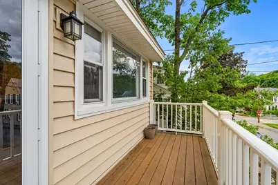 125 Hoyt Ave, Lowell, MA 01852 - Photo 5
