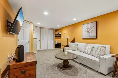 15 Lorraine Metcalf Dr, Wrentham, MA 02093 - Photo 23