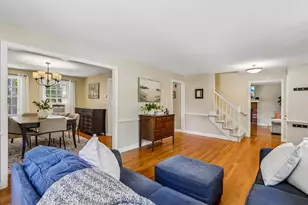 15 Lorraine Metcalf Dr, Wrentham, MA 02093 - Photo 7