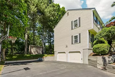 15 Lorraine Metcalf Dr, Wrentham, MA 02093 - Photo 3