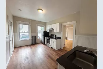 2 Haviland St, Worcester, MA 01602 - Photo 3