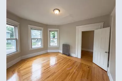 2 Haviland St, Worcester, MA 01602 - Photo 7