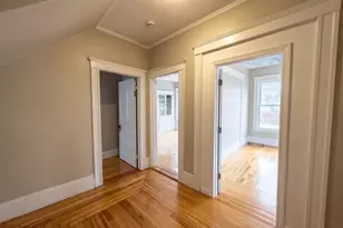 2 Haviland St, Worcester, MA 01602 - Photo 11