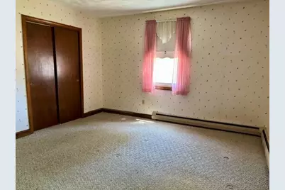 4122 Acushnet Ave, New Bedford, MA 02745 - Photo 19