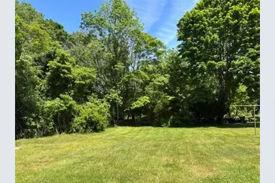 4122 Acushnet Ave, New Bedford, MA 02745 - Photo 23