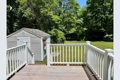 4122 Acushnet Ave, New Bedford, MA 02745 - Photo 7