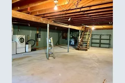 4122 Acushnet Ave, New Bedford, MA 02745 - Photo 21