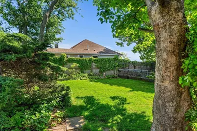 26 Karolyn Circle, Nahant, MA 01908 - Photo 37