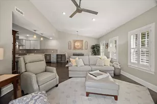 590 Washington St, Pembroke, MA 02359 - Photo 29