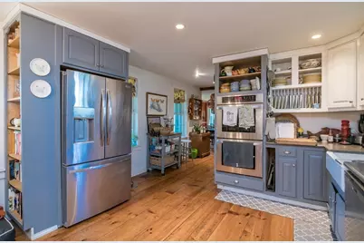 10 Dewey St, Bernardston, MA 01337 - Photo 9
