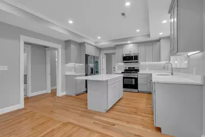 48 Webster St #0, Medford, MA 02155 - Photo 5