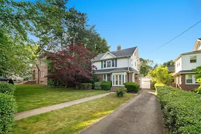 1643 Washington St, Newton, MA 02465 - Photo 23