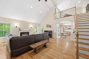 22 Sawyer Ln, Middleton, MA 01949 - Photo 3