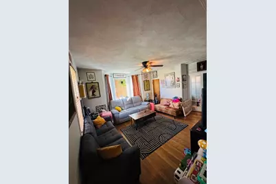 149 Grove St #1, Waltham, MA 02453 - Photo 5
