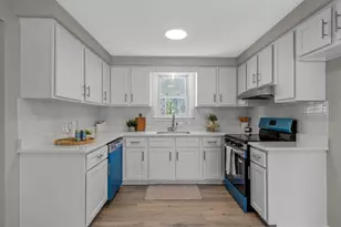 100 Village Ln, Wellfleet, MA 02667 - Photo 5