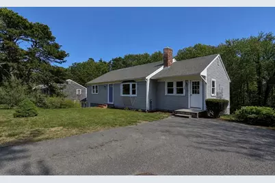 100 Village Ln, Wellfleet, MA 02667 - Photo 3