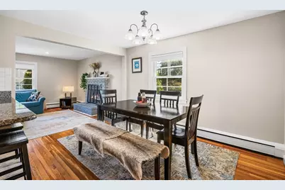21 Bartlett Ave, Lexington, MA 02420 - Photo 5