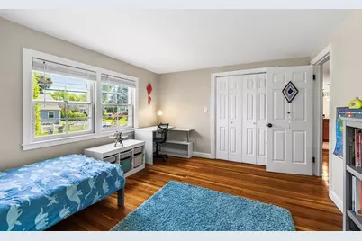 21 Bartlett Ave, Lexington, MA 02420 - Photo 13