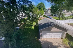 14 Welton Rd, Boston, MA 02132 - Photo 29