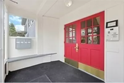 12 Benton St #4, Stoneham, MA 02180 - Photo 5
