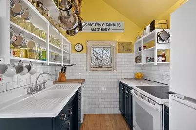 838 Commercial Street #Unit 1, Provincetown, MA 02657 - Photo 17