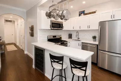 656 E 7th St #2, Boston, MA 02127 - Photo 3