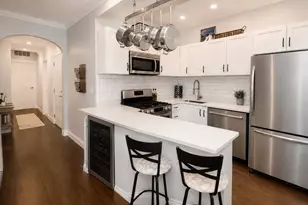 656 E 7th St, Boston, MA 02127 - Photo 3