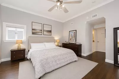 656 E 7th St #2, Boston, MA 02127 - Photo 9