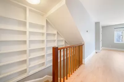 618-620 E. Third St. #1, Boston, MA 02127 - Photo 17