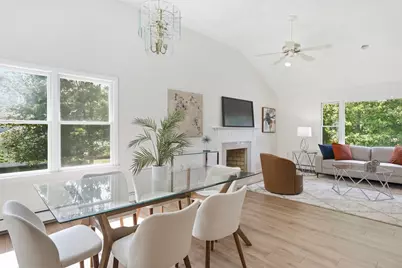 22 Railroad Avenue, Bedford, MA 01730 - Photo 7