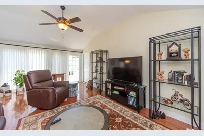 43 Fieldstone Circle, Bridgewater, MA 02324 - Photo 19