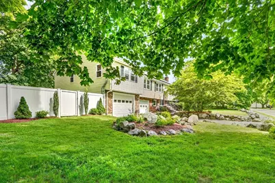 21 Hancock St, Bedford, MA 01730 - Photo 31