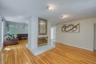 54 Barefoot Hill Rd, Sharon, MA 02067 - Photo 9